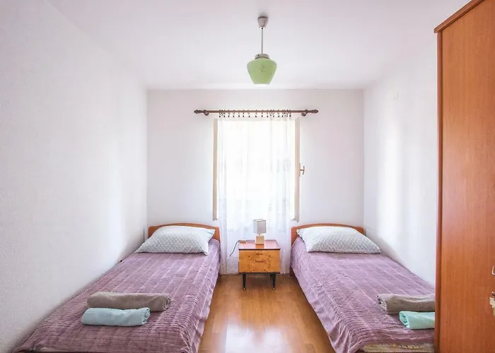 Kristian Apartments