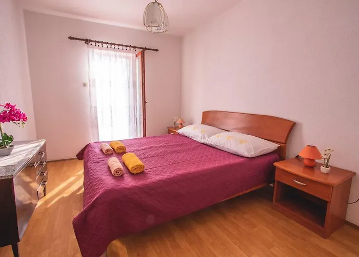 Kristian Apartments